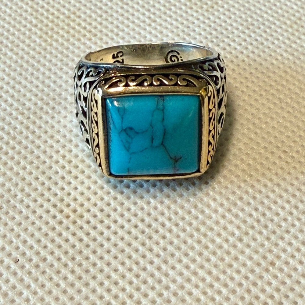 Turquoise and Silver Ring - Picture 6 of 8